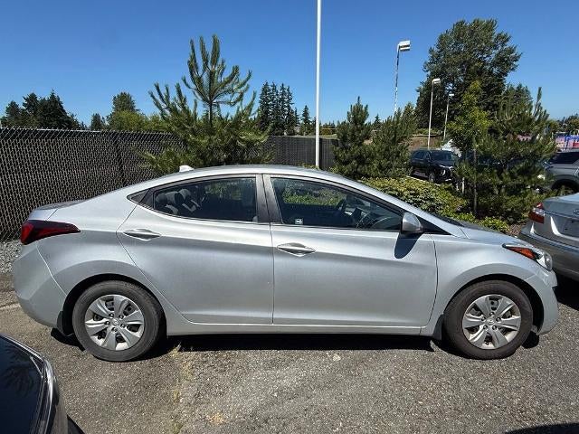 2016 Hyundai ELANTRA 4dr Sdn Auto SE