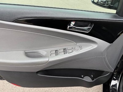 2012 Hyundai SONATA 4dr Sdn 2.4 Auto Ltd PZEV