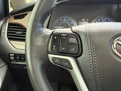 2020 Toyota Sienna XLE AWD 7-Passenger (Natl)
