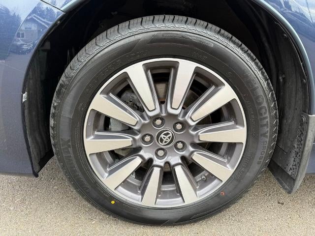 2020 Toyota Sienna XLE AWD 7-Passenger (Natl)
