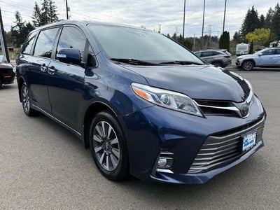 2020 Toyota Sienna XLE AWD 7-Passenger (Natl)