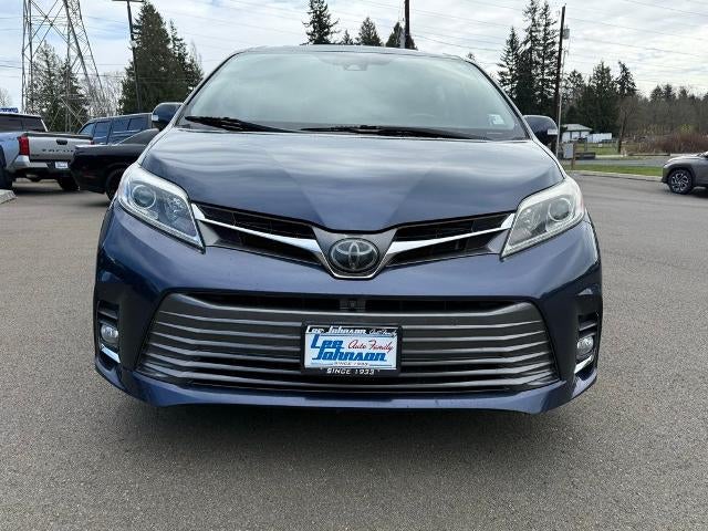 2020 Toyota Sienna XLE AWD 7-Passenger (Natl)