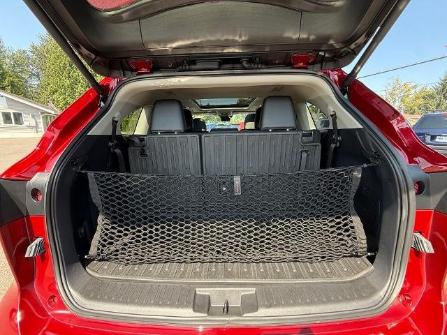 2026 Toyota Highlander Hybrid Platinum AWD (Natl)