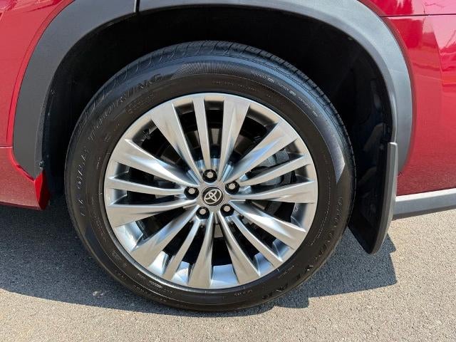 2026 Toyota Highlander Hybrid Platinum AWD (Natl)