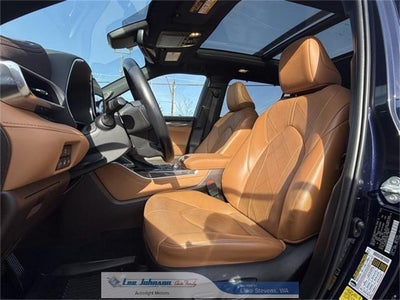2022 Toyota Highlander Platinum AWD (Natl)