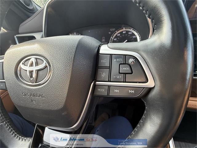 2022 Toyota Highlander Platinum AWD (Natl)