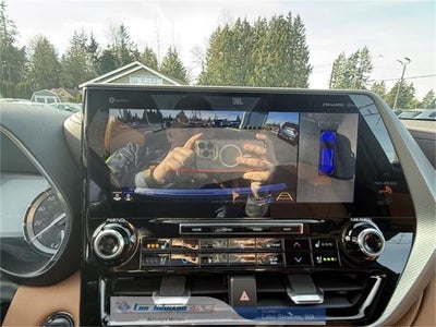 2022 Toyota Highlander Platinum AWD (Natl)