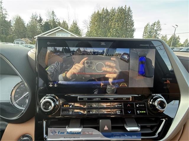 2022 Toyota Highlander Platinum AWD (Natl)