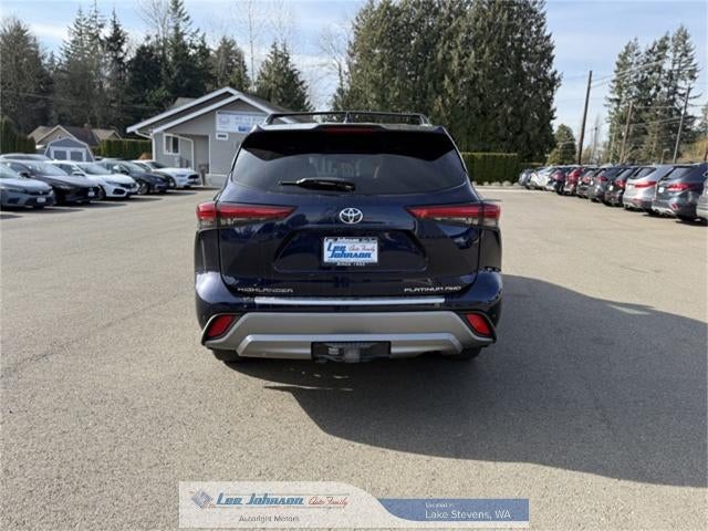 2022 Toyota Highlander Platinum AWD (Natl)