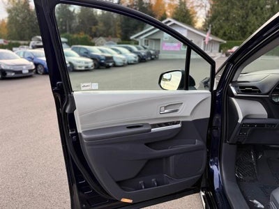 2021 Toyota Sienna XLE AWD 7-Passenger (Natl)