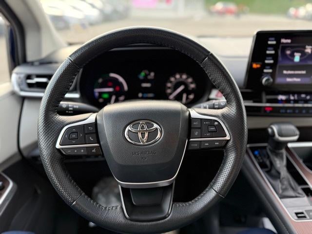 2021 Toyota Sienna XLE AWD 7-Passenger (Natl)