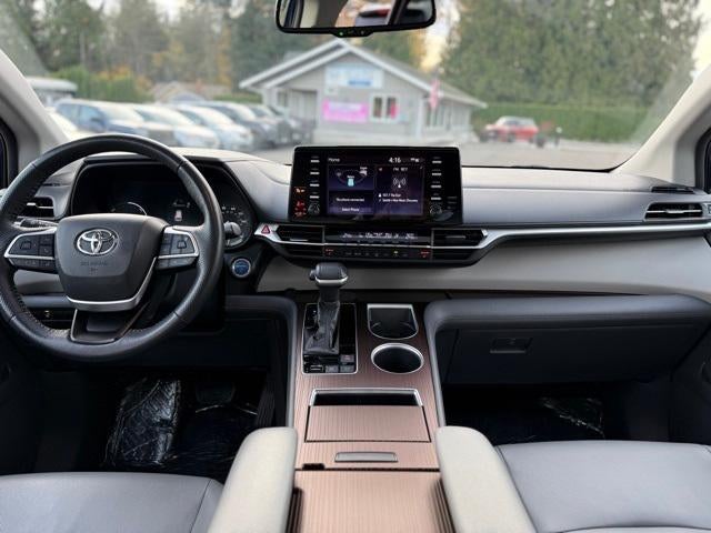 2021 Toyota Sienna XLE AWD 7-Passenger (Natl)