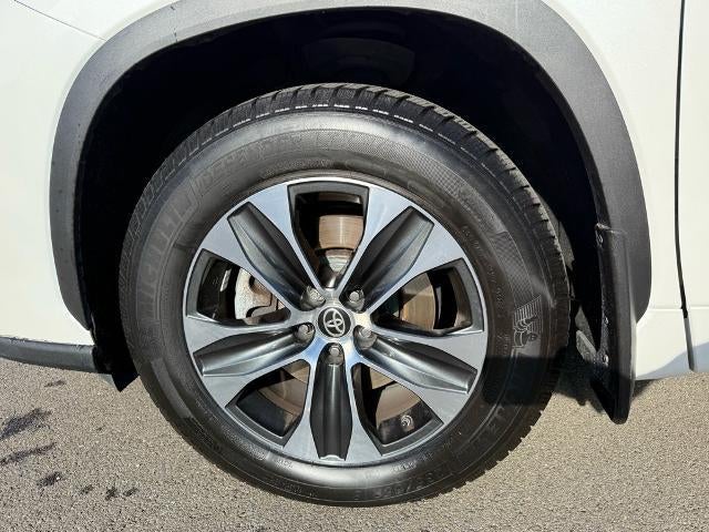 2020 Toyota Highlander XLE AWD (Natl)