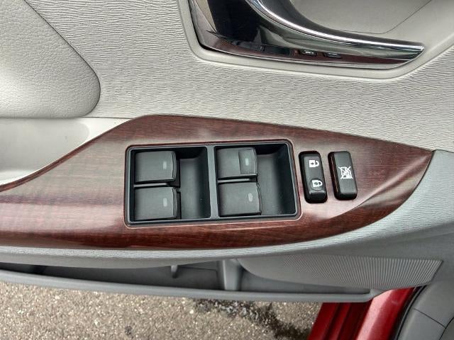 2012 Toyota Sienna 5dr 8-Pass Van V6 XLE FWD (Natl)