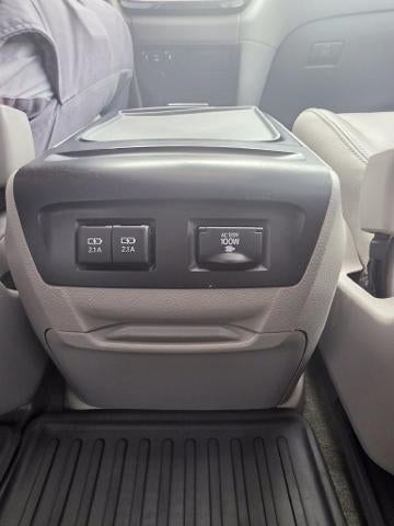 2018 Toyota Sienna XLE FWD 8-Passenger (Natl)
