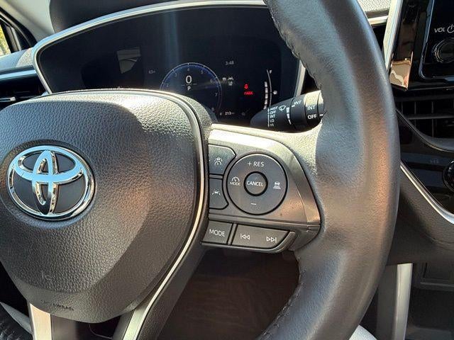 2024 Toyota Corolla Cross XLE 2WD (Natl)