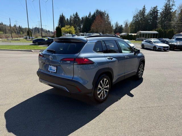 2024 Toyota Corolla Cross XLE 2WD (Natl)