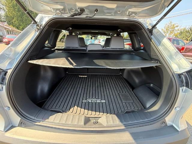 2023 Toyota Corolla Cross Hybrid SE 4WD (Natl)