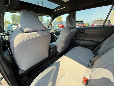 2023 Toyota Corolla Cross Hybrid SE 4WD (Natl)