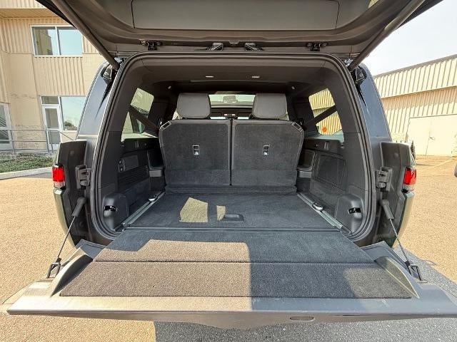 2025 Rivian R1S Adventure Dual-Motor Standard Pack