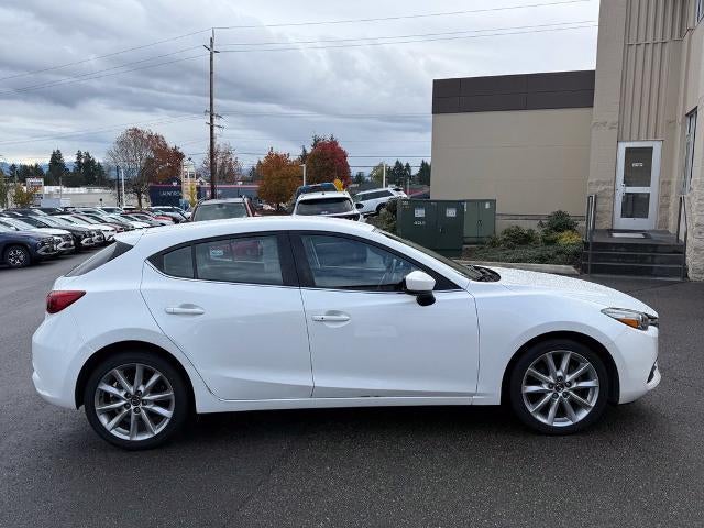 2017 Mazda Mazda3 5-Door Touring Auto