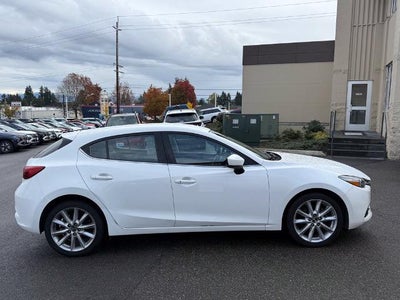 2017 Mazda Mazda3 5-Door Touring Auto