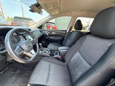 2019 Nissan Rogue FWD SV