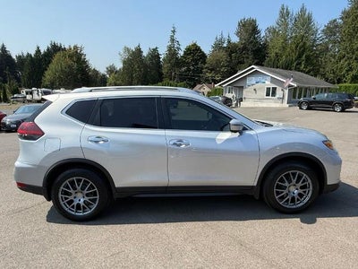 2019 Nissan Rogue FWD SV