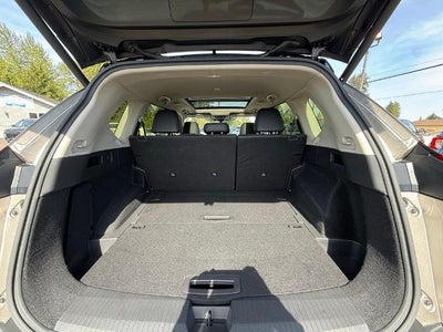 2023 Nissan Rogue AWD Platinum