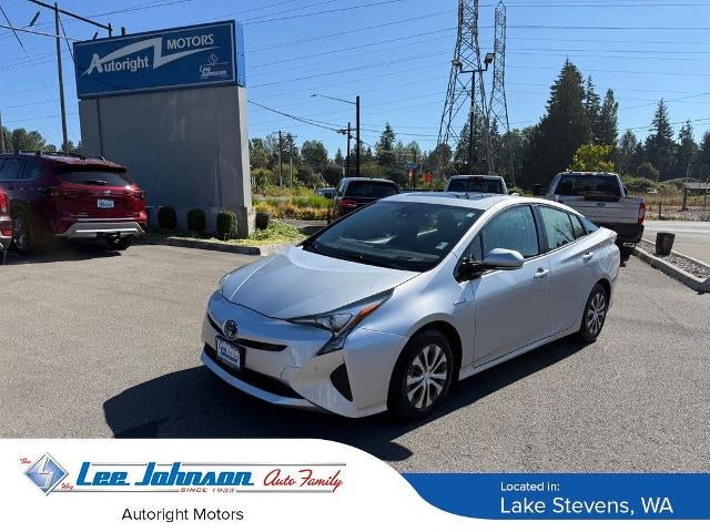 2017 Toyota Prius Four (Natl)