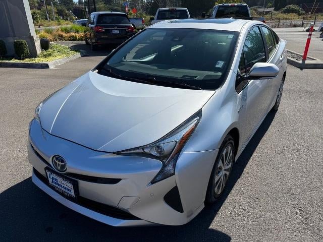 2017 Toyota Prius Four (Natl)