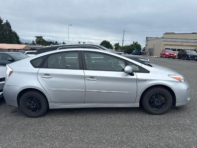 2013 Toyota Prius 5dr HB Two (Natl)