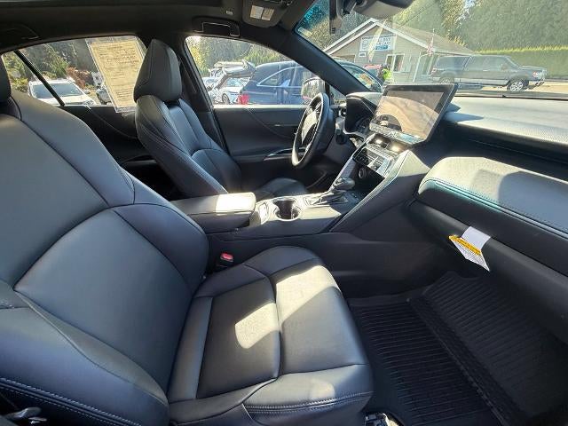 2024 Toyota Venza LE AWD (GS)