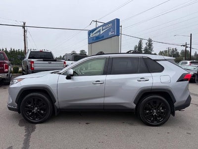 2020 Toyota RAV4 XLE Premium AWD (Natl)