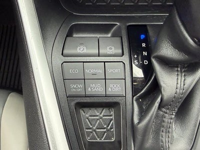 2020 Toyota RAV4 XLE Premium AWD (Natl)