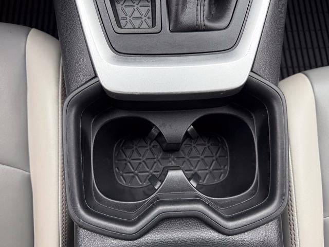 2020 Toyota RAV4 XLE Premium AWD (Natl)