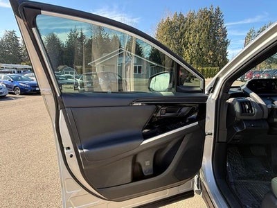 2023 Toyota bZ4X XLE FWD (Natl)