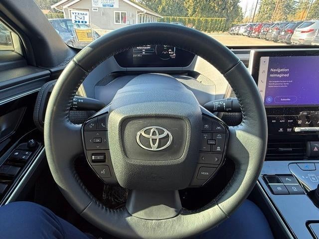 2023 Toyota bZ4X XLE FWD (Natl)