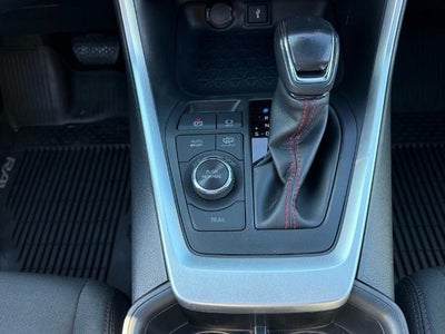 2022 Toyota RAV4 Prime SE (Natl)