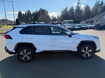 2022 Toyota RAV4 Prime SE (Natl)