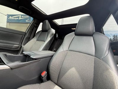 2024 Toyota bZ4X XLE AWD (Natl)