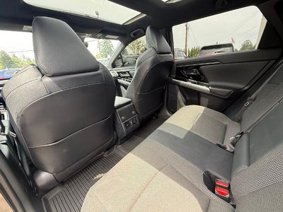 2024 Toyota bZ4X XLE AWD (Natl)