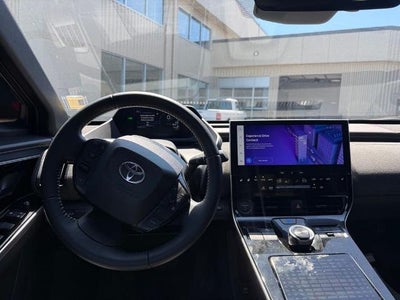 2024 Toyota bZ4X XLE AWD (Natl)