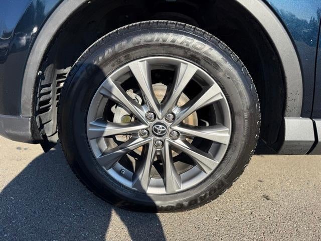 2017 Toyota RAV4 Hybrid Limited AWD (Natl)