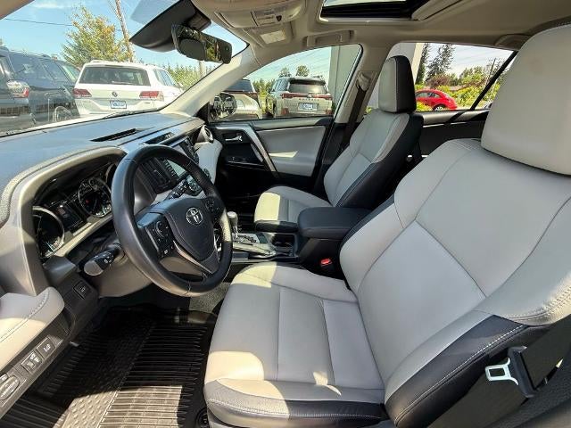 2018 Toyota RAV4 Hybrid Limited AWD (Natl)