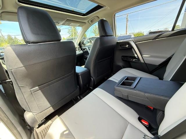 2018 Toyota RAV4 Hybrid Limited AWD (Natl)