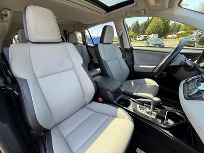 2018 Toyota RAV4 Hybrid Limited AWD (Natl)