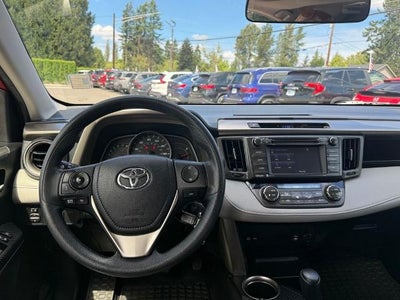 2015 Toyota RAV4 AWD 4dr XLE (Natl)