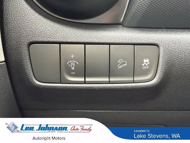 2023 Hyundai KONA SE Auto AWD