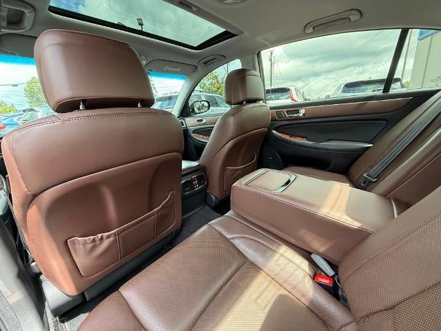 2011 Hyundai GENESIS 4dr Sdn V8